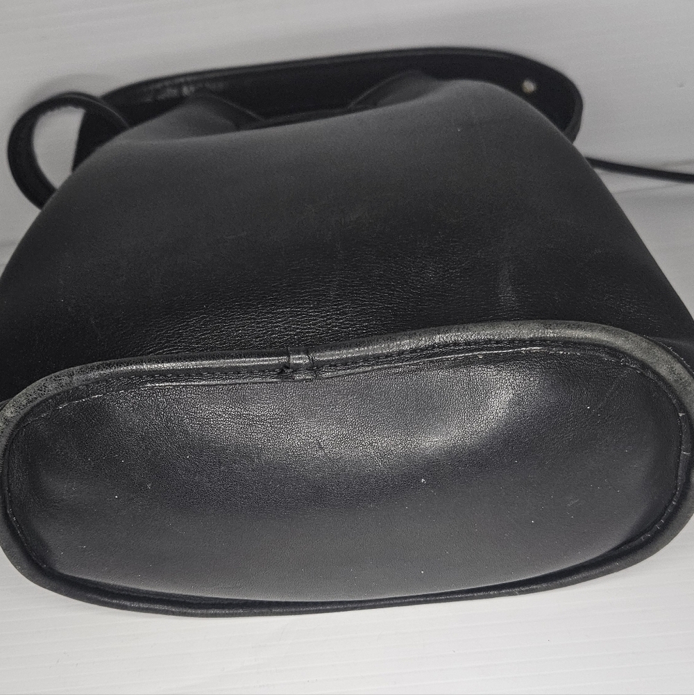 Coach Vintage 9952 Lula "Smith's Legacy" Black Leather Drawstring Bucket Bag - Picture 12 of 16